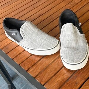 Grey slip on VANS men’s size 9